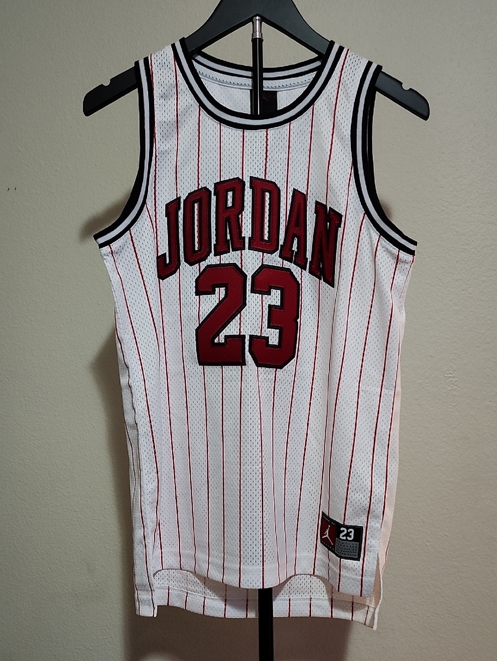 Jordan 23 Pinstripe Jersey – Kids Large | NWT